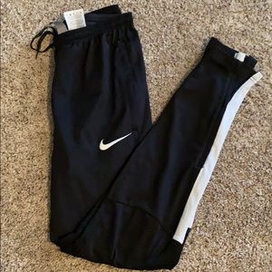 Nike dry fit sweatpants